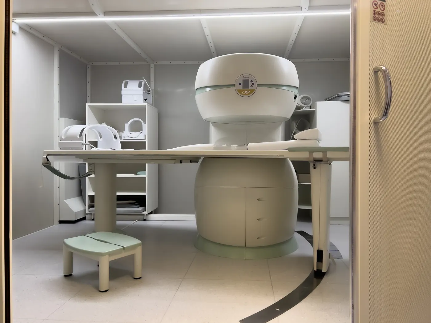 Risonanza magnetica aperta Studio Medico Mondelli